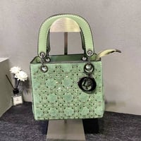 شنطة نسائية ماركة ديور - Image 7