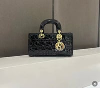 شنطة نسائية ماركة ديور  - Image 4