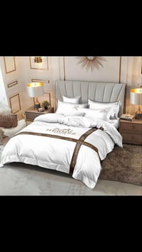طقم مفرش سرير 6 قطع ماركة هيرمس - صورة 1