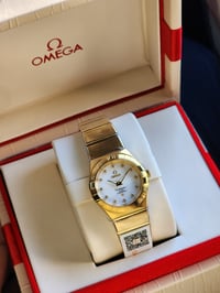 ساعة نسائية ماركة اوميغا  - Image 2