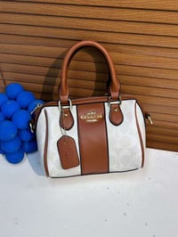 شنطة نسائية ماركة قوتشي - Image 3