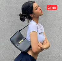 شنطة نسائية ماركة سان لوران - Image 10