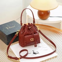 شنطة نسائية ماركة ديو - Image 5