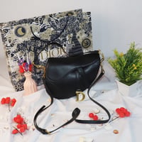 شنطة نسائيه ماركة ديور - Image 8