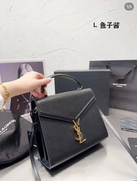 شنطة نسائية ماركة سان لوران  - Image 4