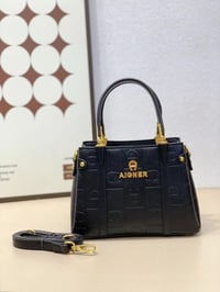 شنطة نسائية ماركة اقنر -a03 - صورة 4