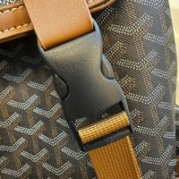 شنطة ظهر ماركة جويارد - Image 9