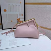 شنطة نسائية ماركة فندي - Image 6
