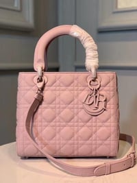 شنطة نسائية ماركة ديور  - Image 3