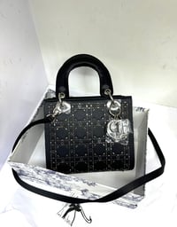 شنطة نسائية ماركة ديور  - Image 5