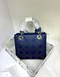 شنطة نسائية ماركة ديور  - Image 8