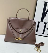 شنطة نسائية ماركة بوتيغا - Image 2