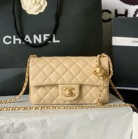 شنطة نسائية ماركة شانيل  - صورة 8
