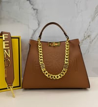 شنطة نسائية ماركة فندي - Image 5