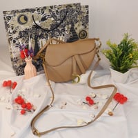شنطة نسائيه ماركة ديور - Image 5