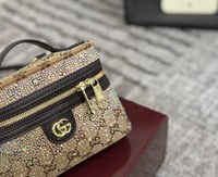 شنطة نسائية ماركة قوتشي  - Image 9