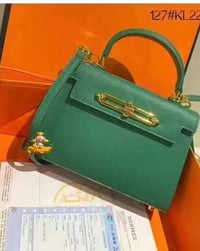 شنطة نسائية ماركة هيرمز - صورة 3