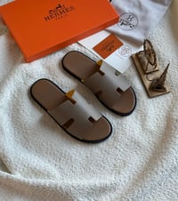 سليبر رجالي ماركة هرمز - Image 5