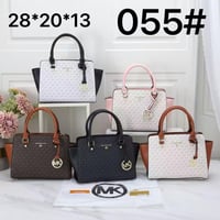 شنطة نسائية ماركة مايكل كورس  -m20 - صورة 2