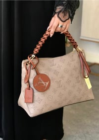 شنطة نسائية ماركة لويس فيتون  - Image 2