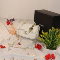 شنطة نسائية ماركة شانيل - Image 4