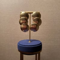 goldish earrings - #62  - صورة 3