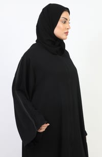 عباية كويتي كلوش مع كلفة من الخلف - صورة 5