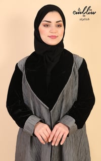 عباية شتوية لف مخمل مع لنن باللون الاسود والرصاصي - صورة 5