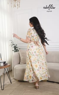 فستان طويل مورد - صورة 14