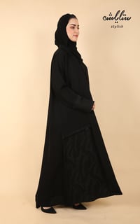 عباية لف باللون الأسود  - صورة 3
