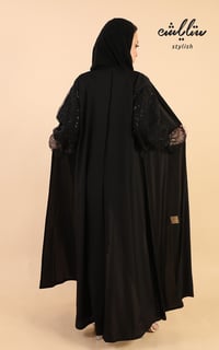 عباية لف مزينة بدانتيل - صورة 9