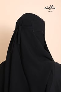 نقاب ستايلش مغاطين طويل بربطة ناعمه - صورة 4