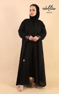 عباية لف مزينة بدانتيل - صورة 2