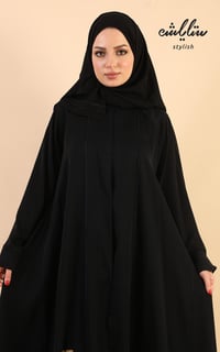 عباية كلوش باللون الأسود - صورة 4