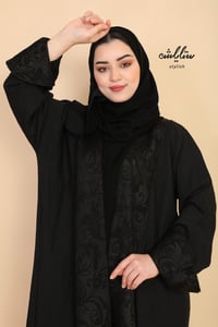 عباية كلاسيك لنن موديل لف بتشجير على العباية - صورة 6