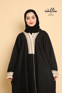 عباية شامواه شتوية لف باللون الأسود  - صورة 3