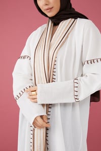 عباية كويتي لف باللون السكري - صورة 3