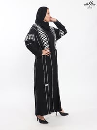 عباية لف بحريني بلون أسود - صورة 5
