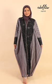 عباية كويتي لف باللون الموف مطرزة - صورة 1