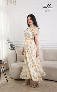 فستان طويل مورد - صورة 10