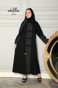 عباية ستايلش لف باللون الأسود - صورة 2