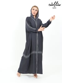 عباية حرير مغسول تصميم خليجي - صورة 2