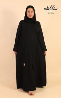 عباية نواعم كلاسيك باللون الأسود - صورة 1