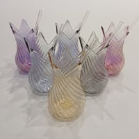 Tulip blown  crystal glass mix colore - صورة 1