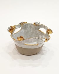 SLB 'Gray Cherry Blossom' Ceramic Basket - صورة 1