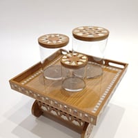 علبة صيافه مقاس كبير 15x13 بغطاء من خشب الجوز الطبيعي المزين بالصدف صناعه يدويه - Image 3