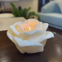 LOTUS WAX CANDLE HOLDER - صورة 1