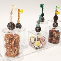 SBJ LONG PLEXI TRAY W/ 7 SMALL BOXES (ATTACHED) - صورة 6