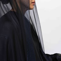 طرحه حرير طبيعي - طبقه | بخطوط زري (أزرق) - صورة 1