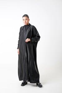 Black Striped Silk Abaya - Image 4